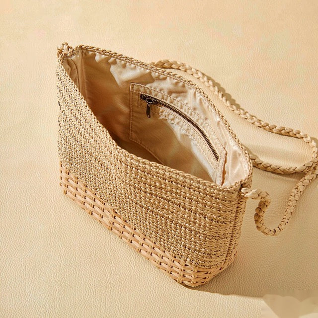 The Isla Crossbody